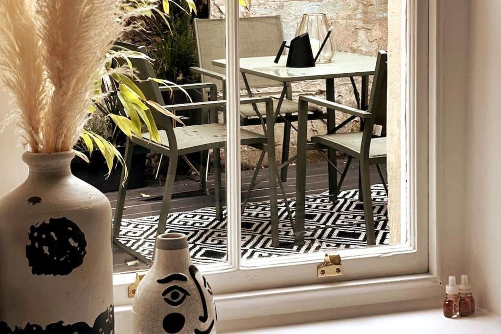 Ferienwohnung Courtyard Garden, Beautifully Finished Flat - Ba1 Bath Exterior foto